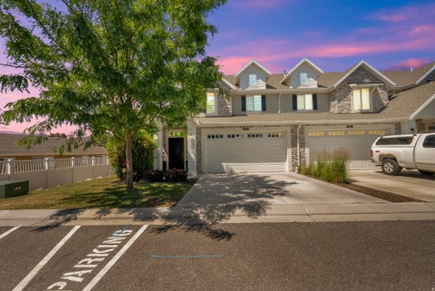 Tiny photo for 332 W PAGES LN, Bountiful, UT 84010 (MLS # 2162817)