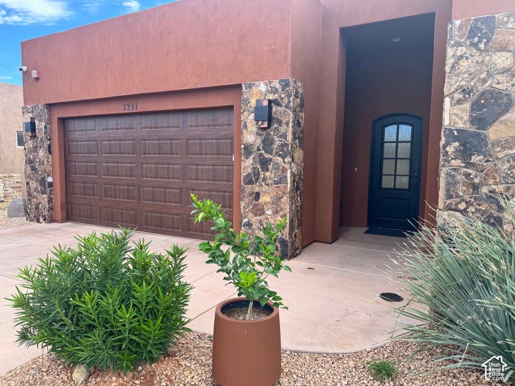 Photo of 3211 S 4900 W, Hurricane, UT 84737 (MLS # 2189635)