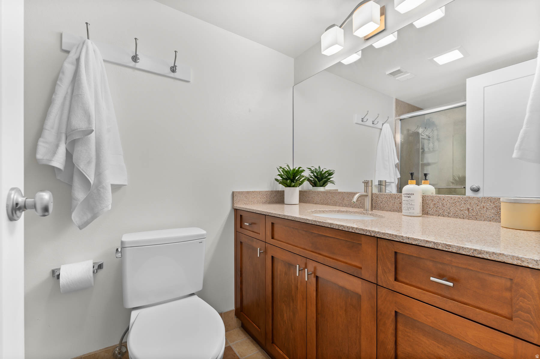 TOWER HILL - Residential