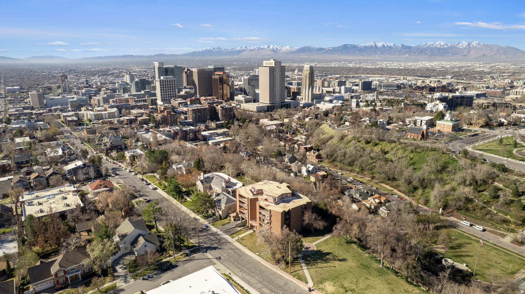 TOWER HILL - Residential