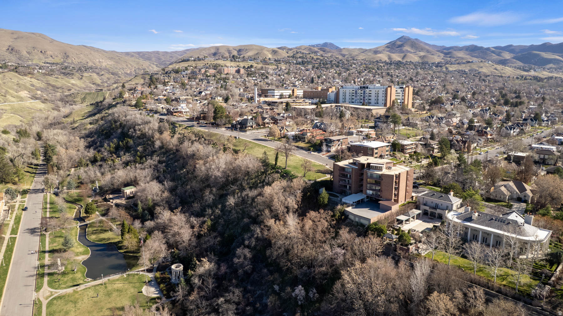 TOWER HILL - Residential