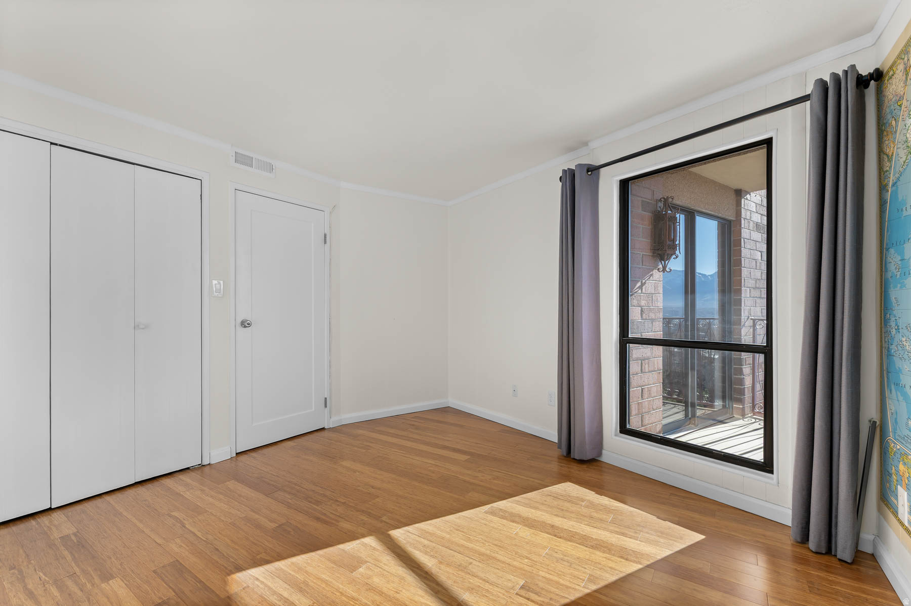 TOWER HILL - Residential