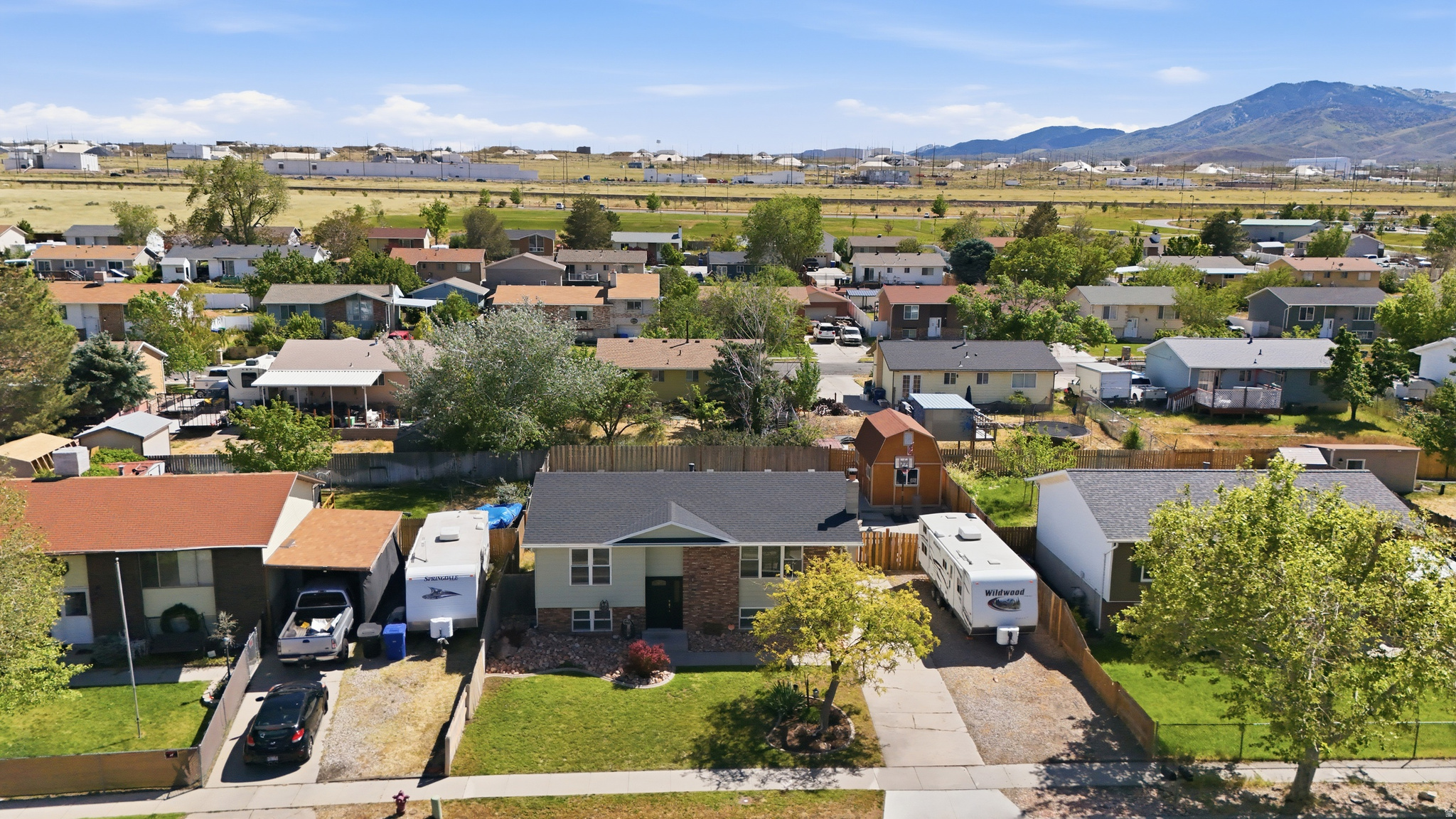CANYON WEST - Residential