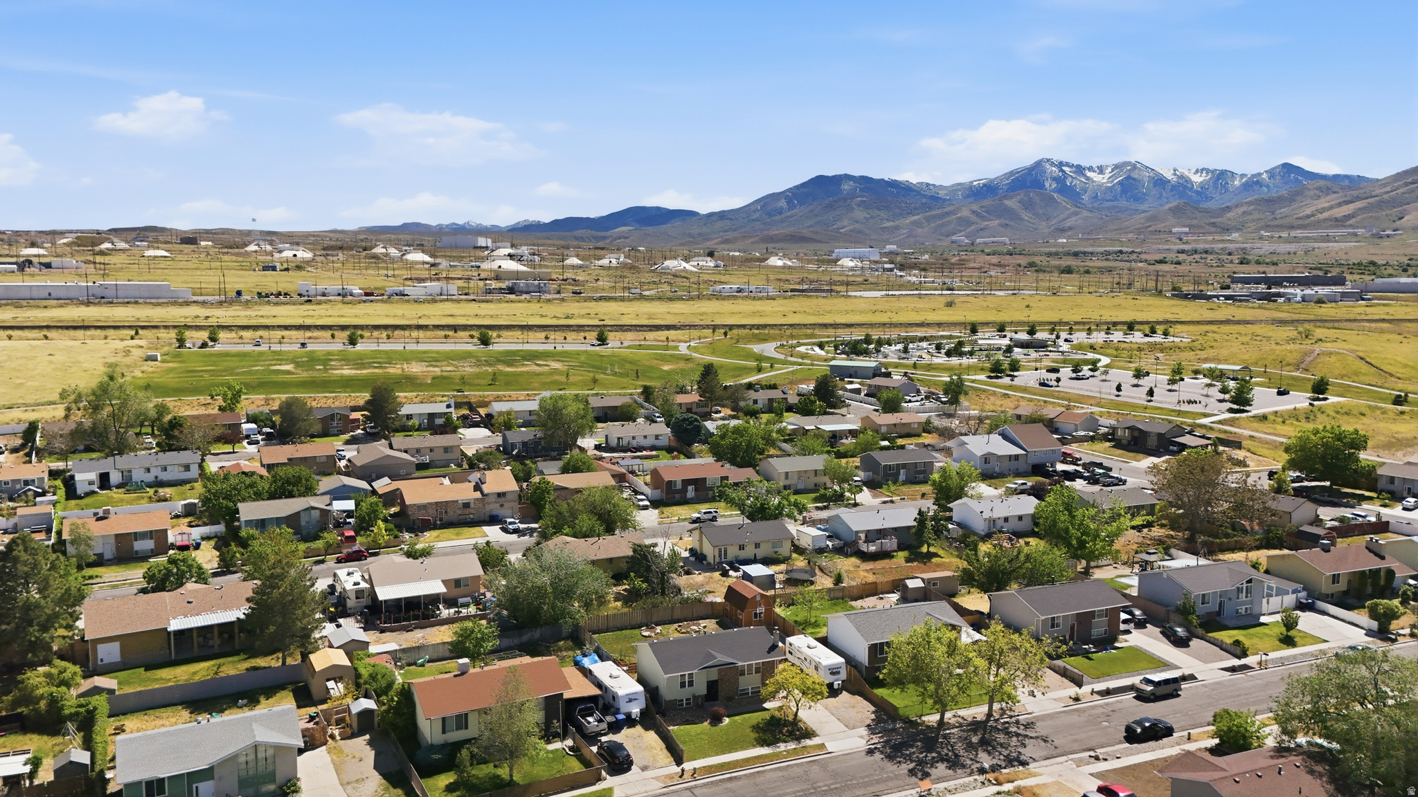 CANYON WEST - Residential
