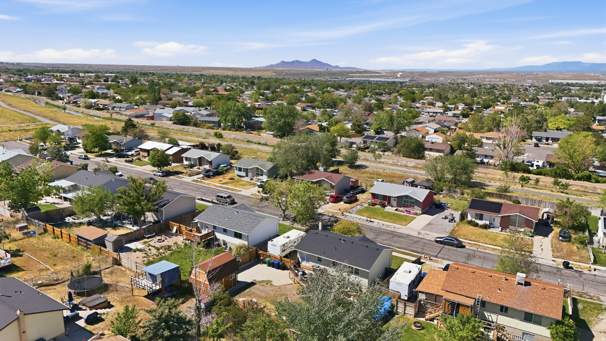 CANYON WEST - Residential