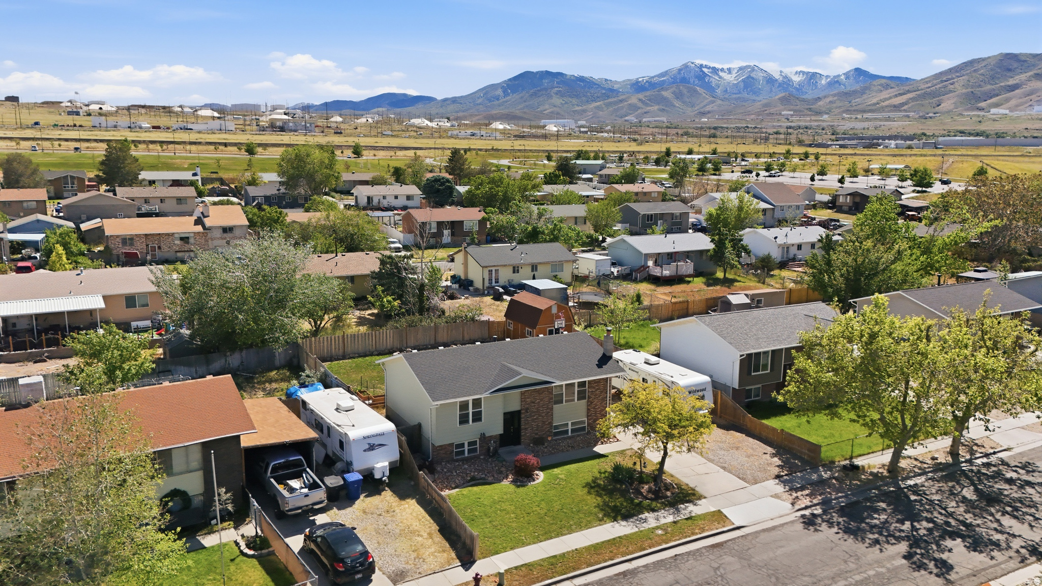 CANYON WEST - Residential