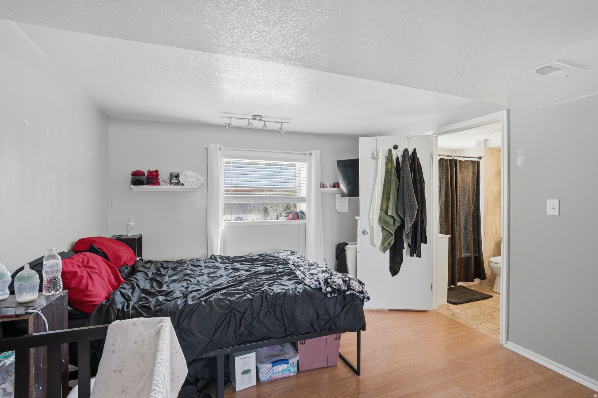 CANYON WEST - Residential