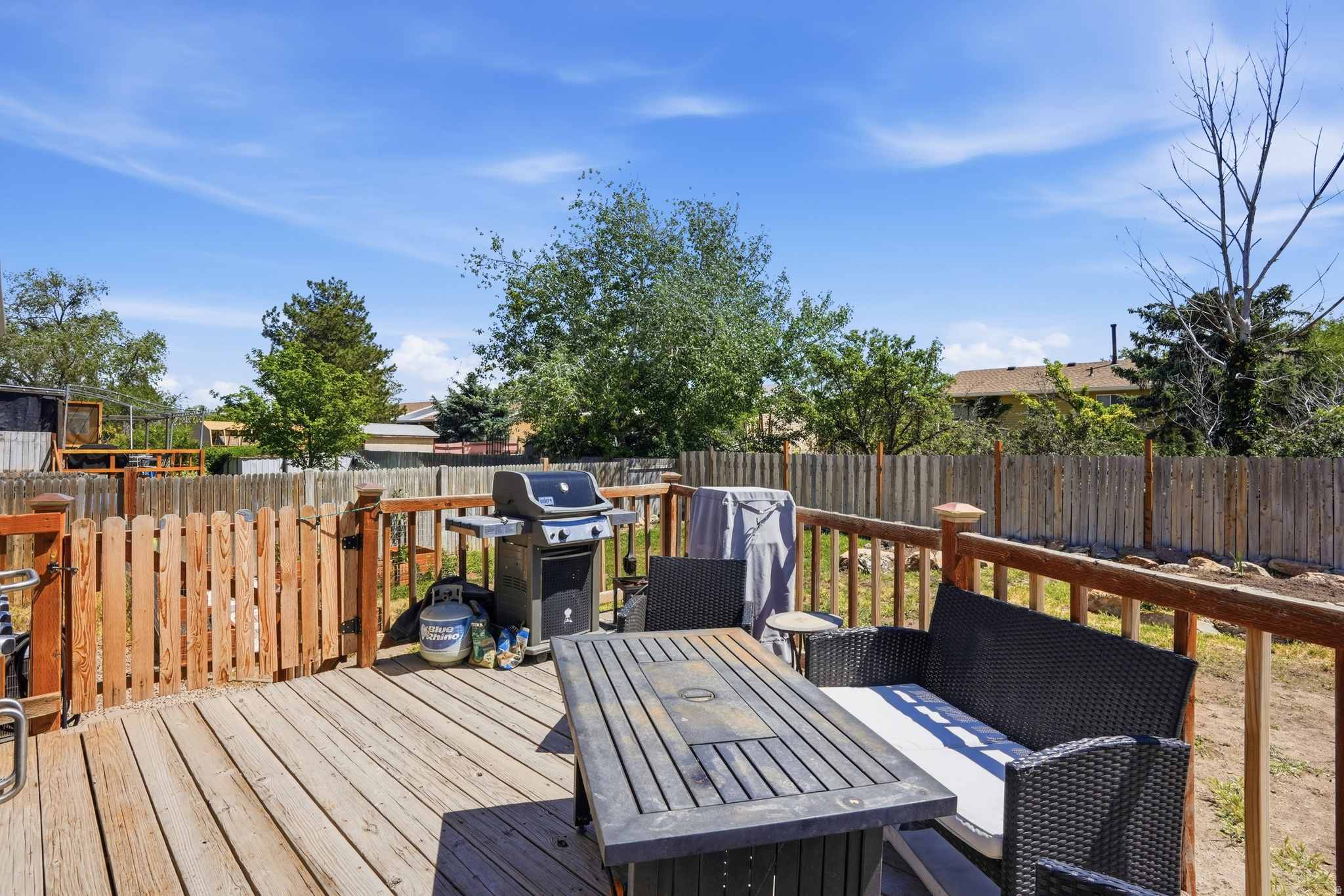 CANYON WEST - Residential