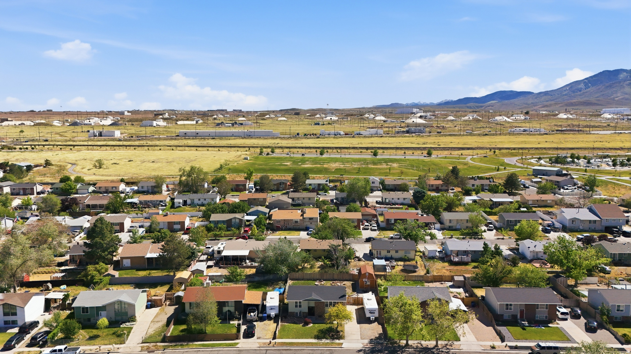 CANYON WEST - Residential