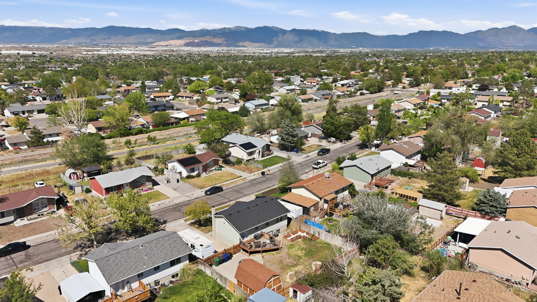 CANYON WEST - Residential
