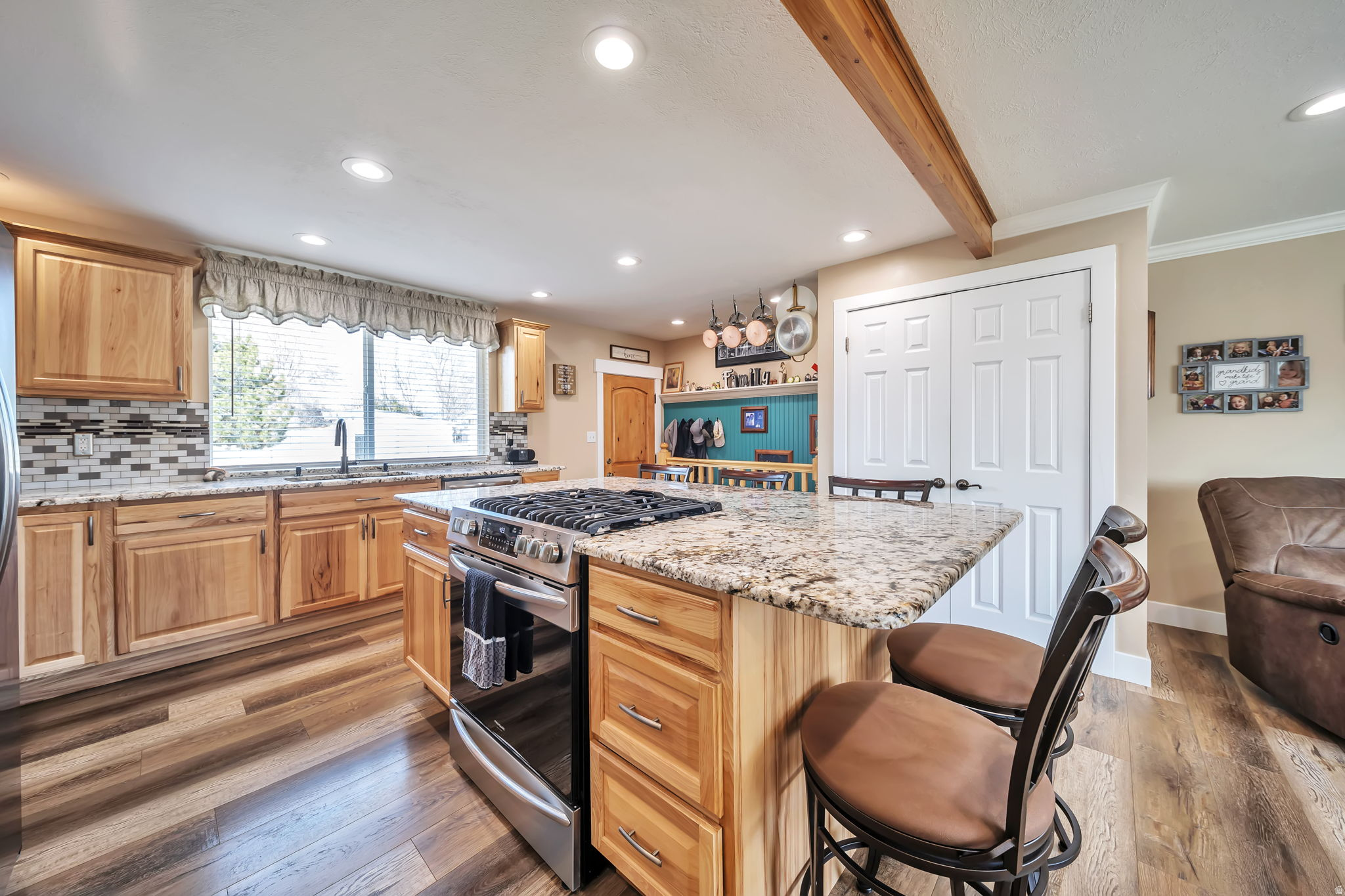 MIDVALLEY MANORS - Residential