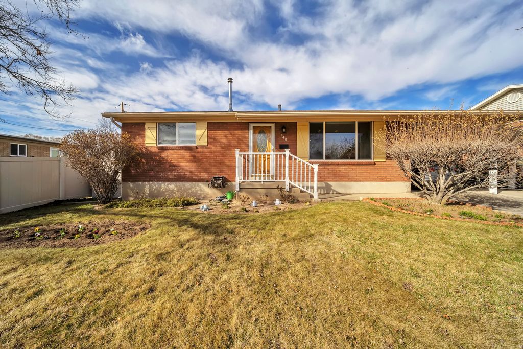 Photo of 140 W PAULA DR S, Sandy, UT 84070 (MLS # 2143438)