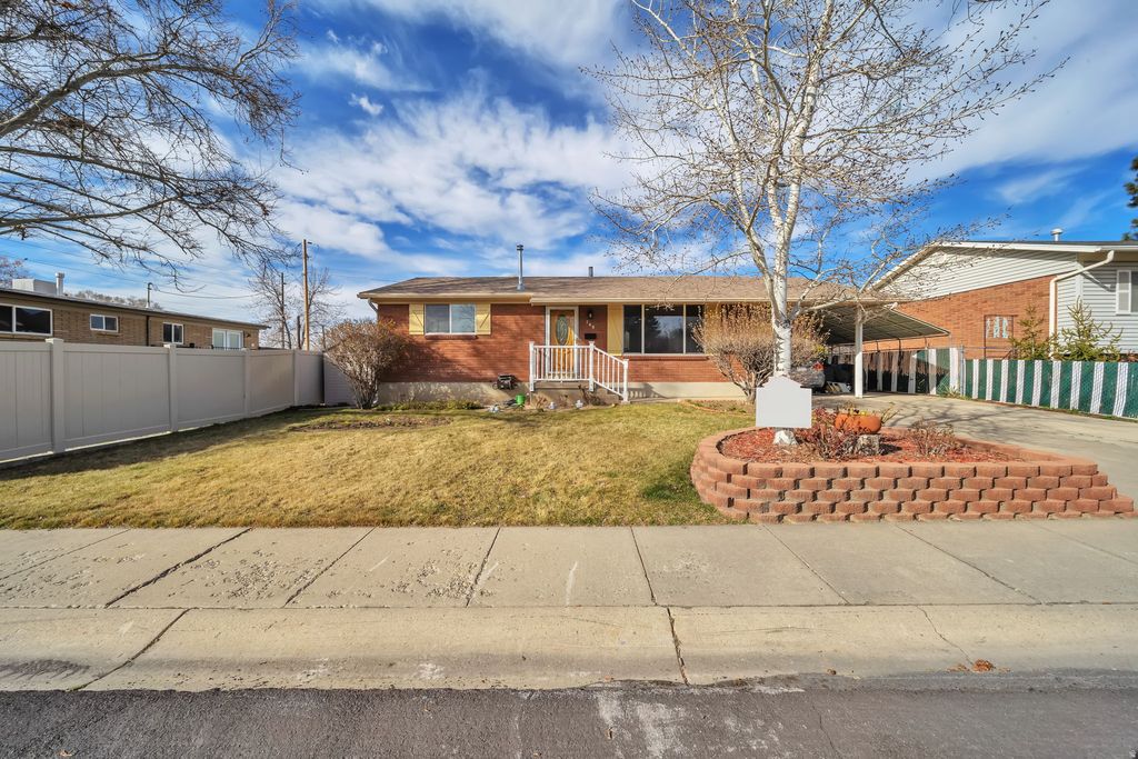 Photo of 140 W PAULA DR S, Sandy, UT 84070 (MLS # 2143438)