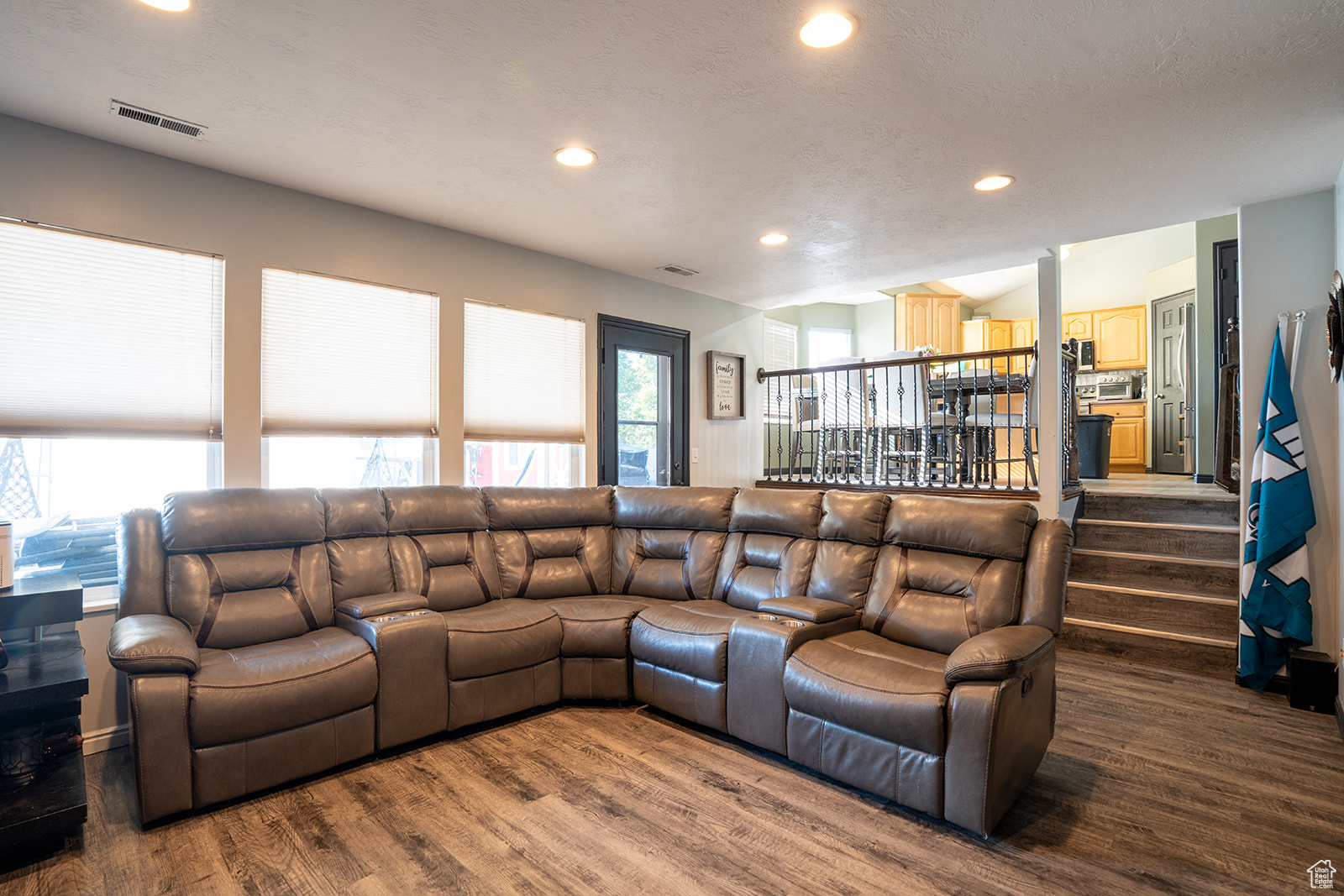 CHRISSAM MEADOWS - Residential