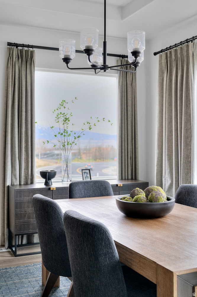 MOUNTAINSIDE ESTATES - Residential