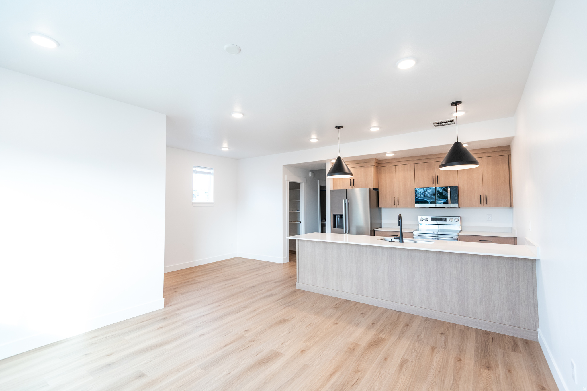 CLEAR CREEK - Residential