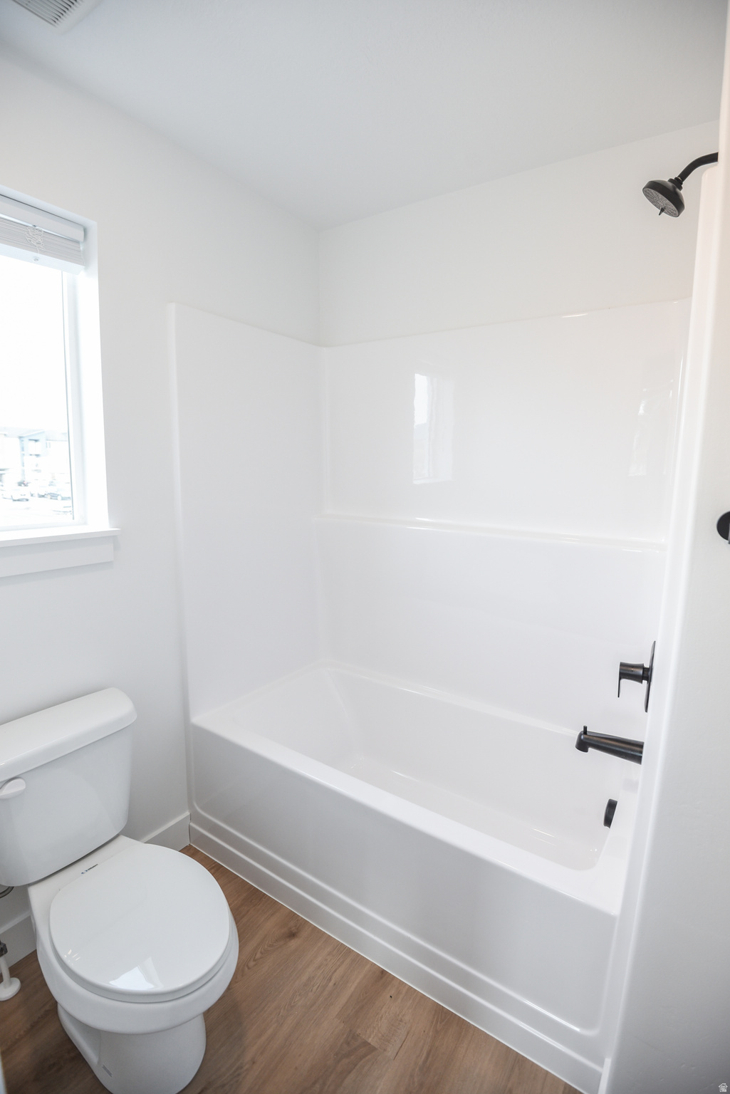 CLEAR CREEK - Residential