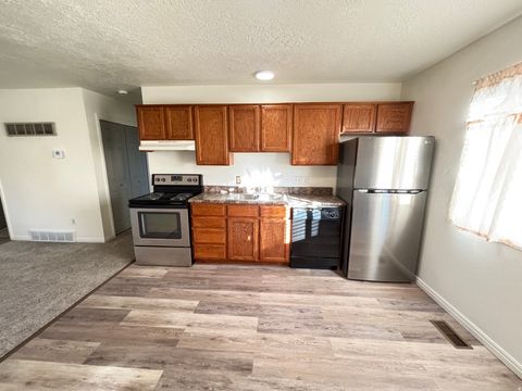 Tiny photo for 136 E 170 N, American Fork, UT 84003 (MLS # 2124959)
