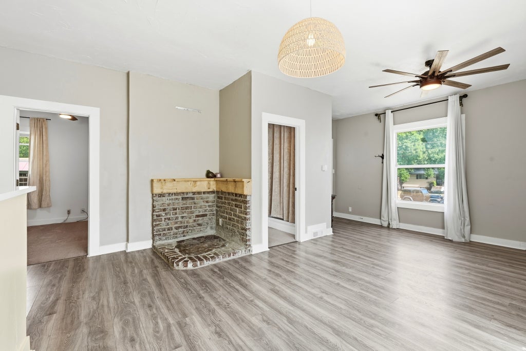 Photo of 105 W 200 S, Preston, ID 83263 (MLS # 2174623)