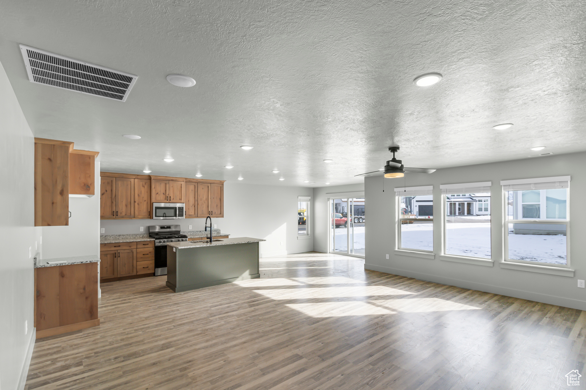 835 E 240 #16, Tremonton, Utah image 9