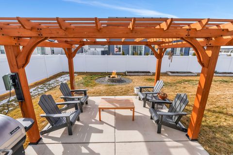 Tiny photo for 281 N PHEASANT DR, Mapleton, UT 84664 (MLS # 2139350)