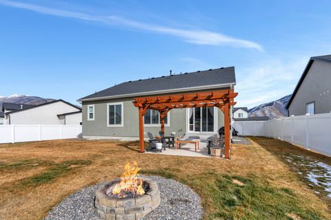 Tiny photo for 281 N PHEASANT DR, Mapleton, UT 84664 (MLS # 2139350)
