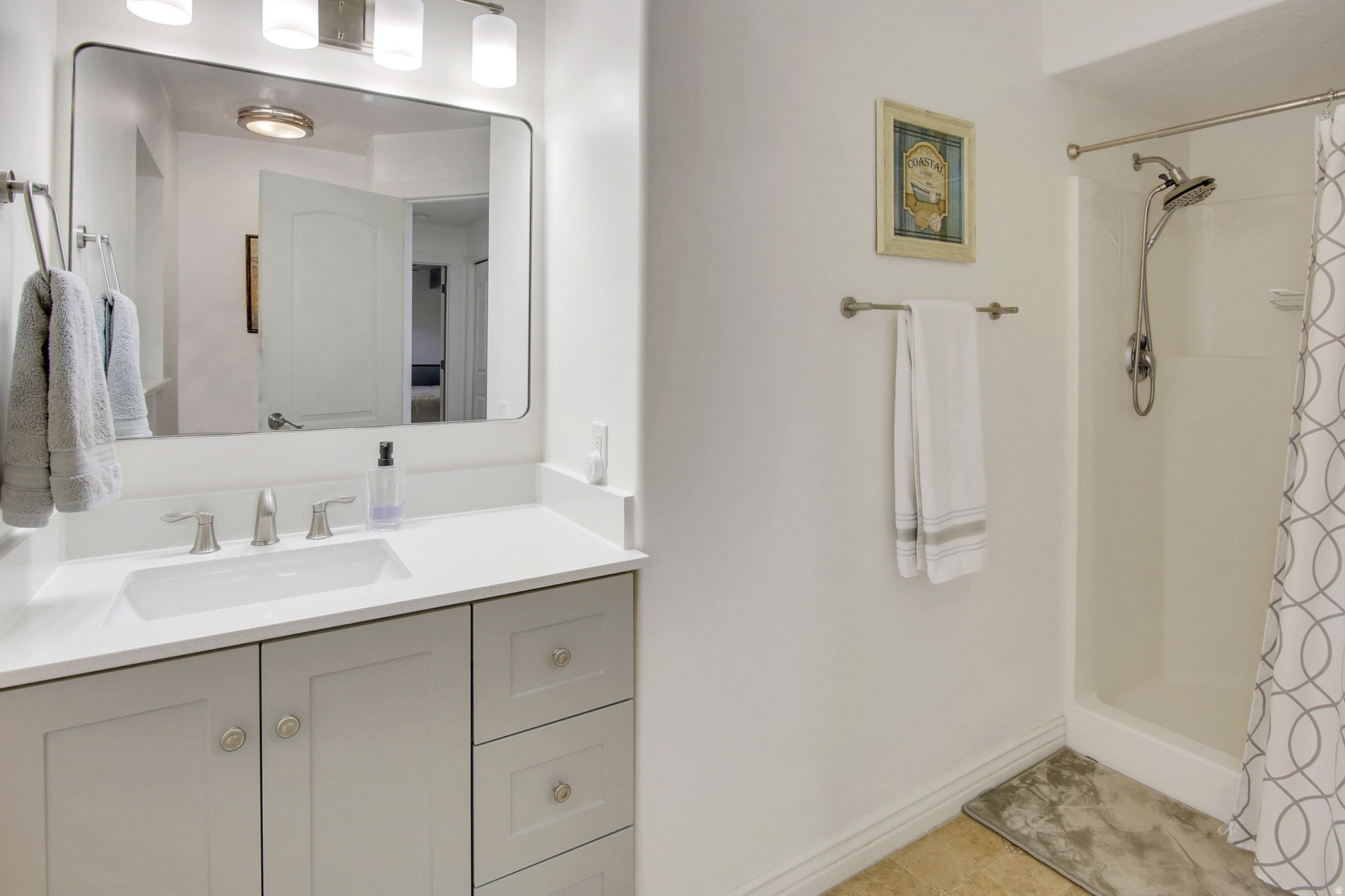 SNOWBERRY - Residential