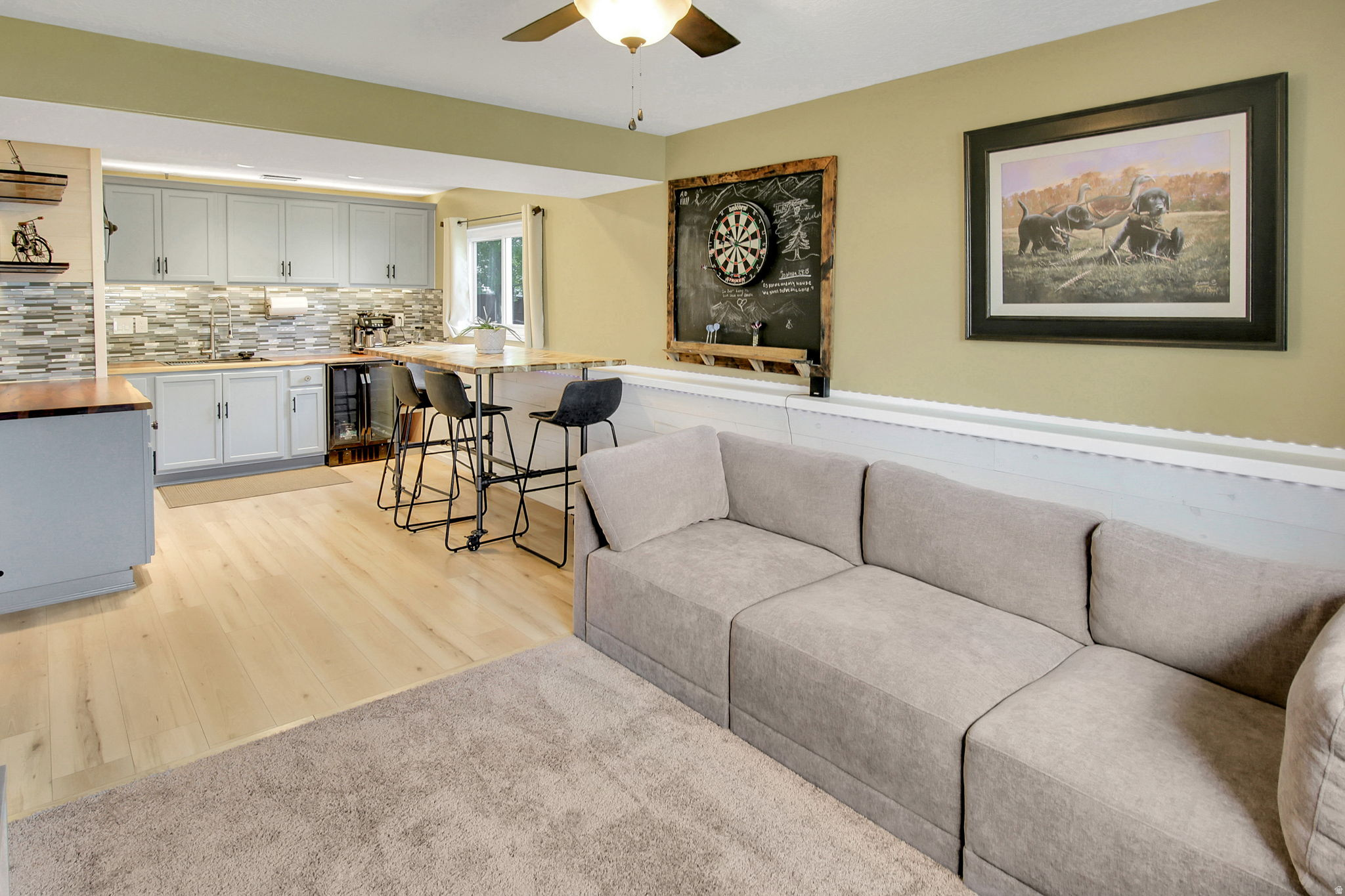 SNOWBERRY - Residential