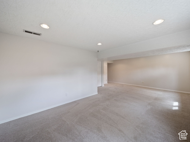 CLOVER CREST - Residential