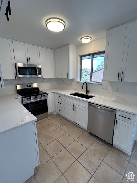 CLOVER CREST - Residential