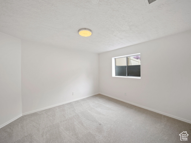 CLOVER CREST - Residential