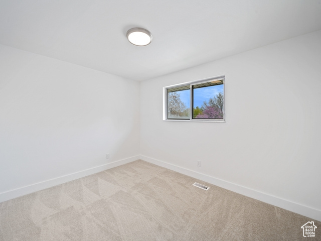 CLOVER CREST - Residential