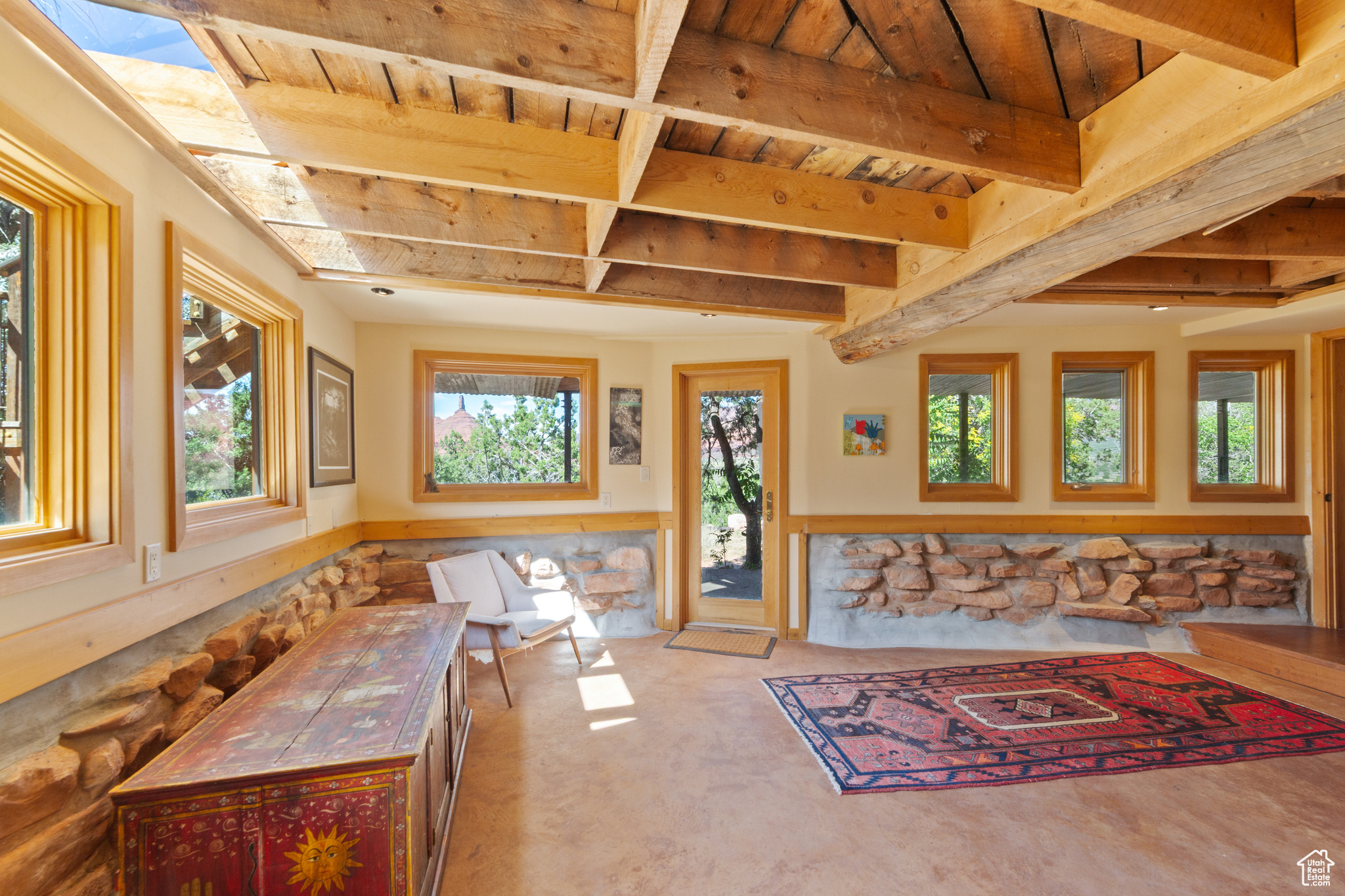 RIVER RANCHOS - Residential