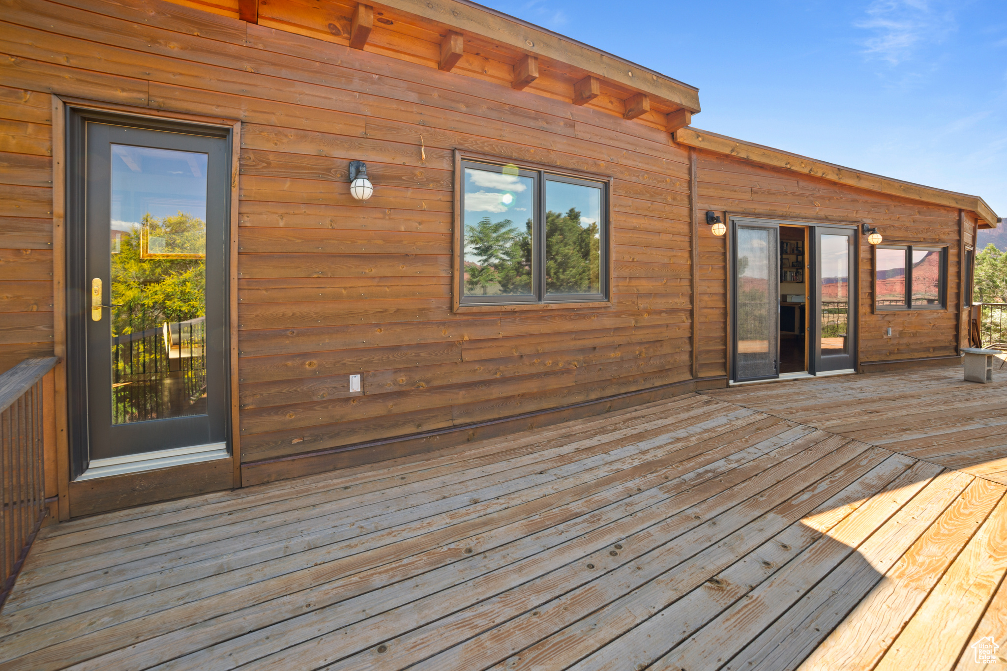 RIVER RANCHOS - Residential