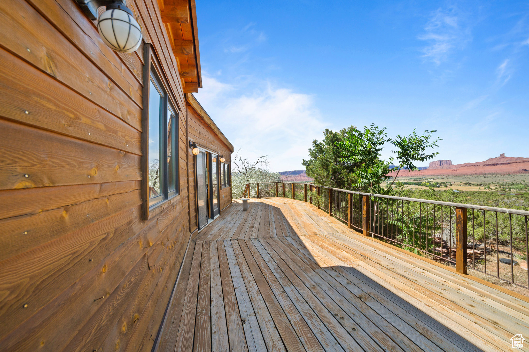 RIVER RANCHOS - Residential