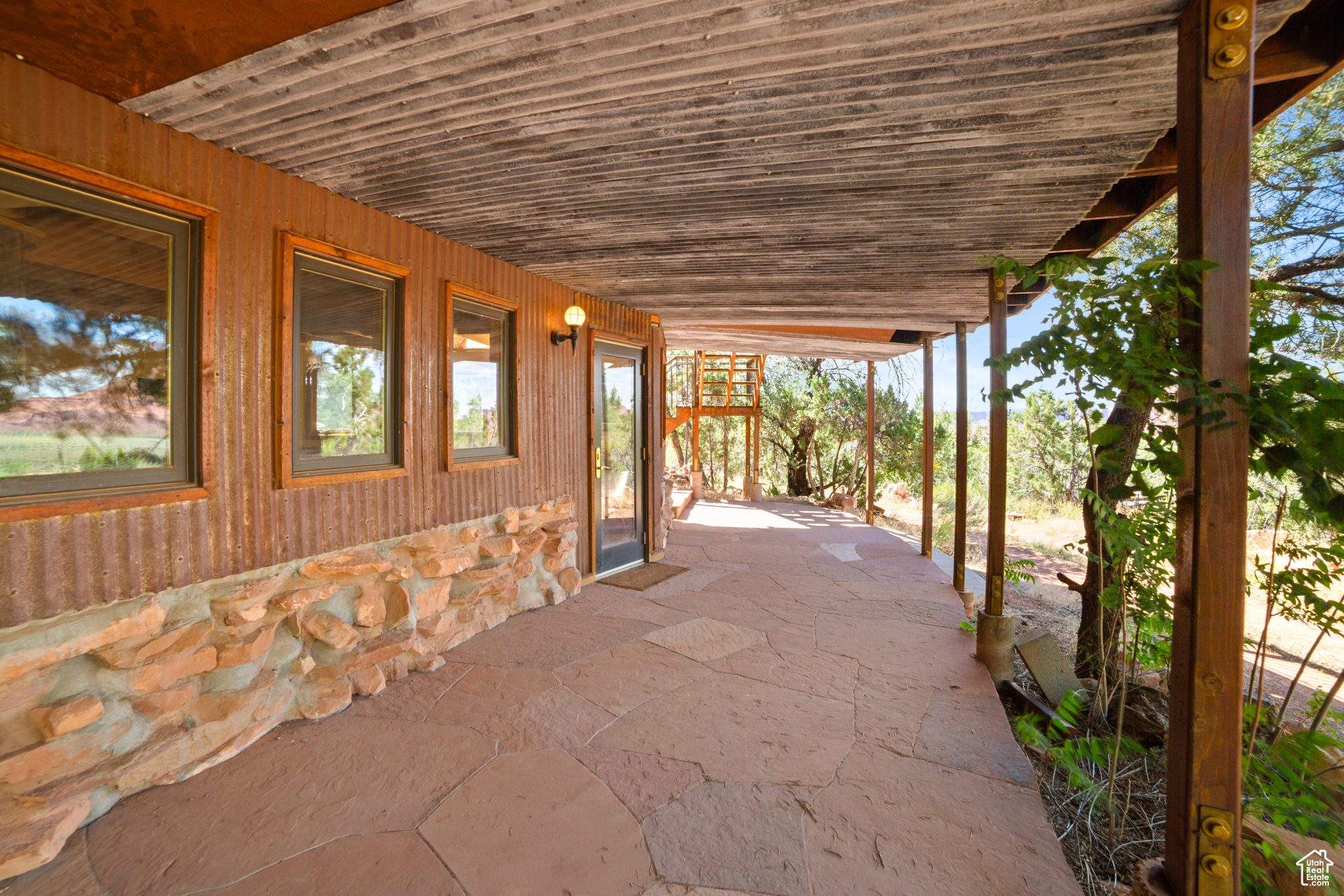 RIVER RANCHOS - Residential