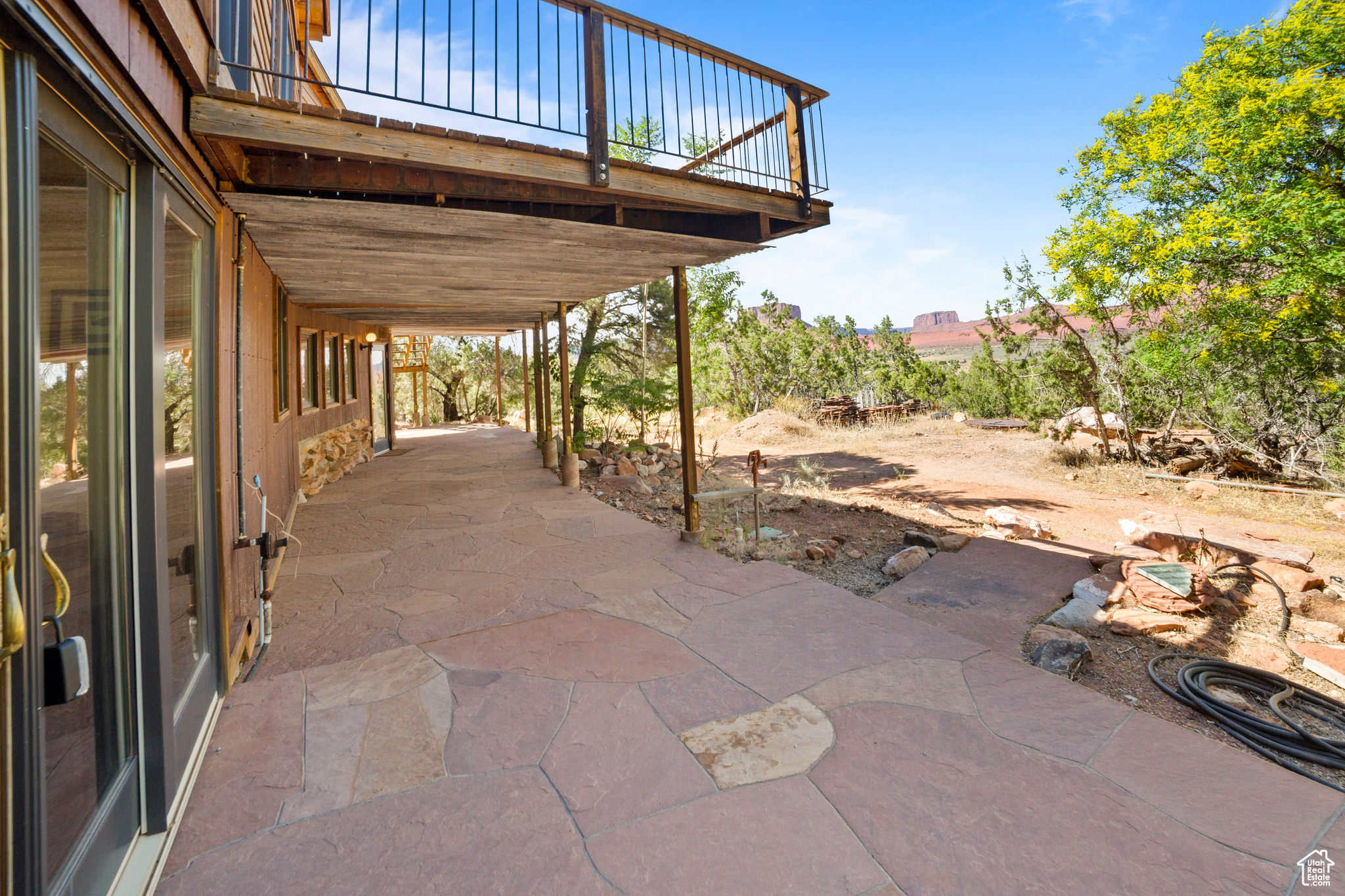 RIVER RANCHOS - Residential