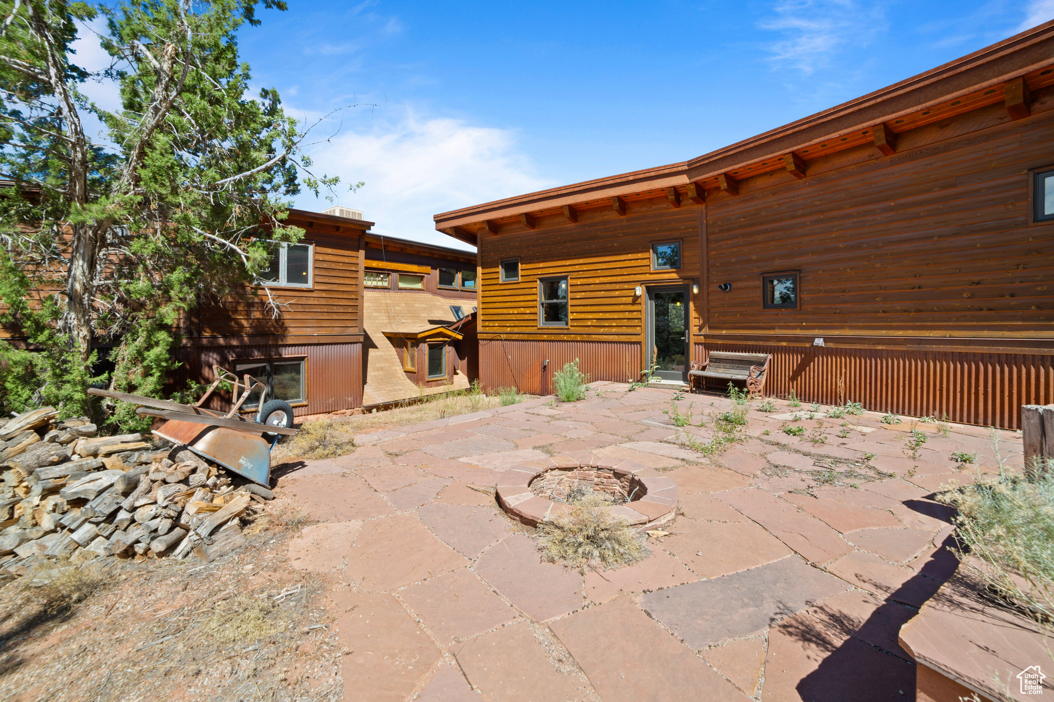 RIVER RANCHOS - Residential