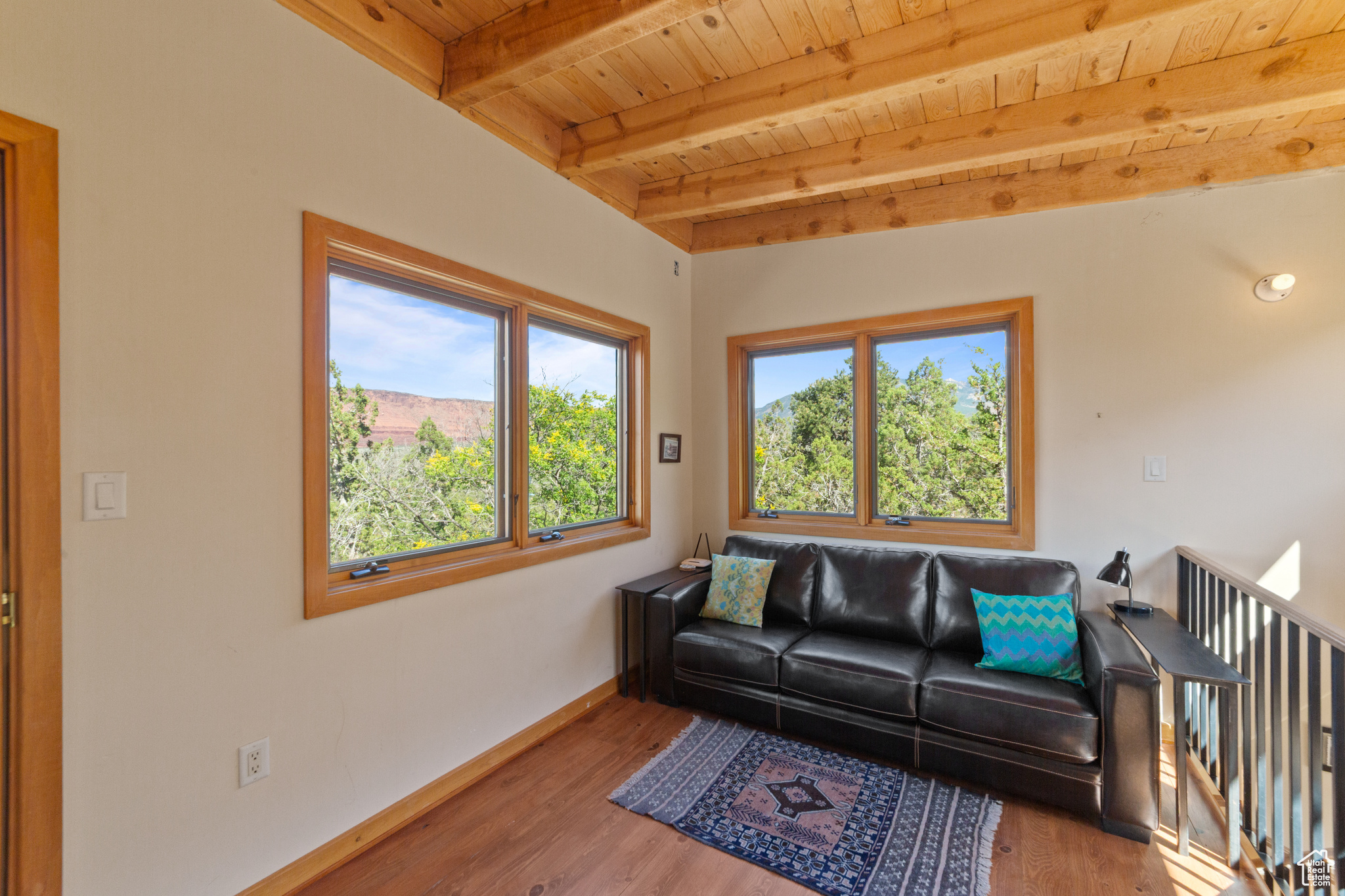 RIVER RANCHOS - Residential