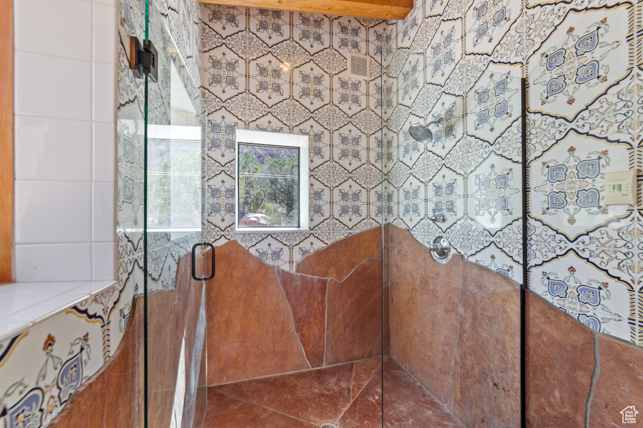 RIVER RANCHOS - Residential