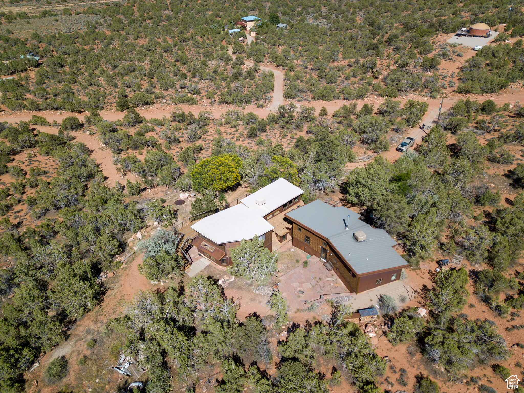 RIVER RANCHOS - Residential