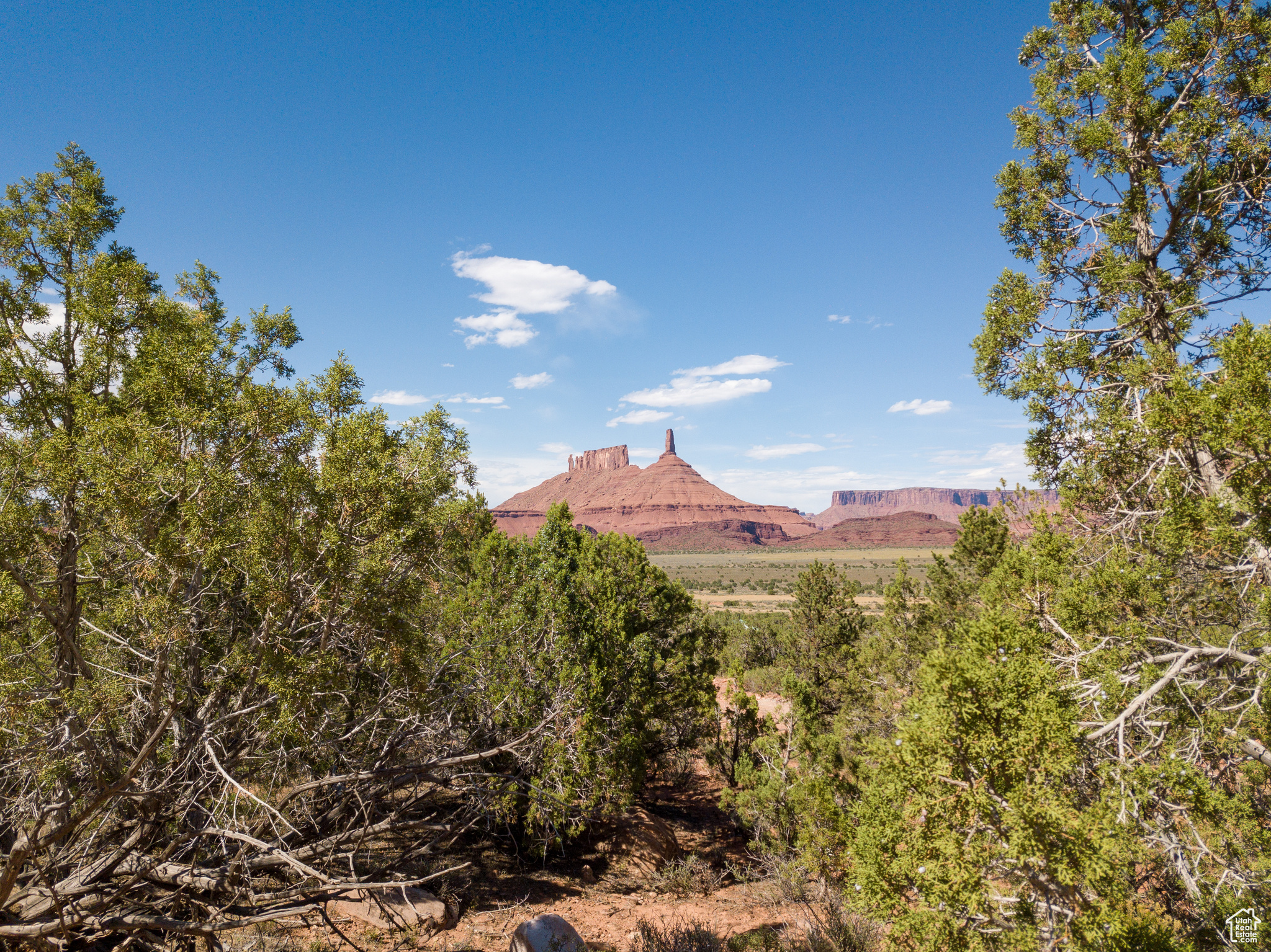 RIVER RANCHOS - Residential