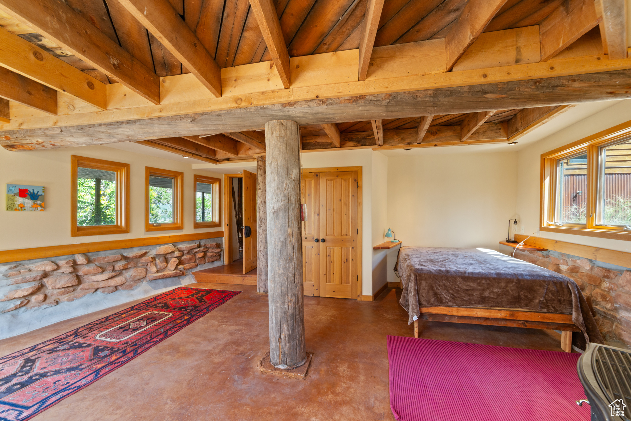 RIVER RANCHOS - Residential