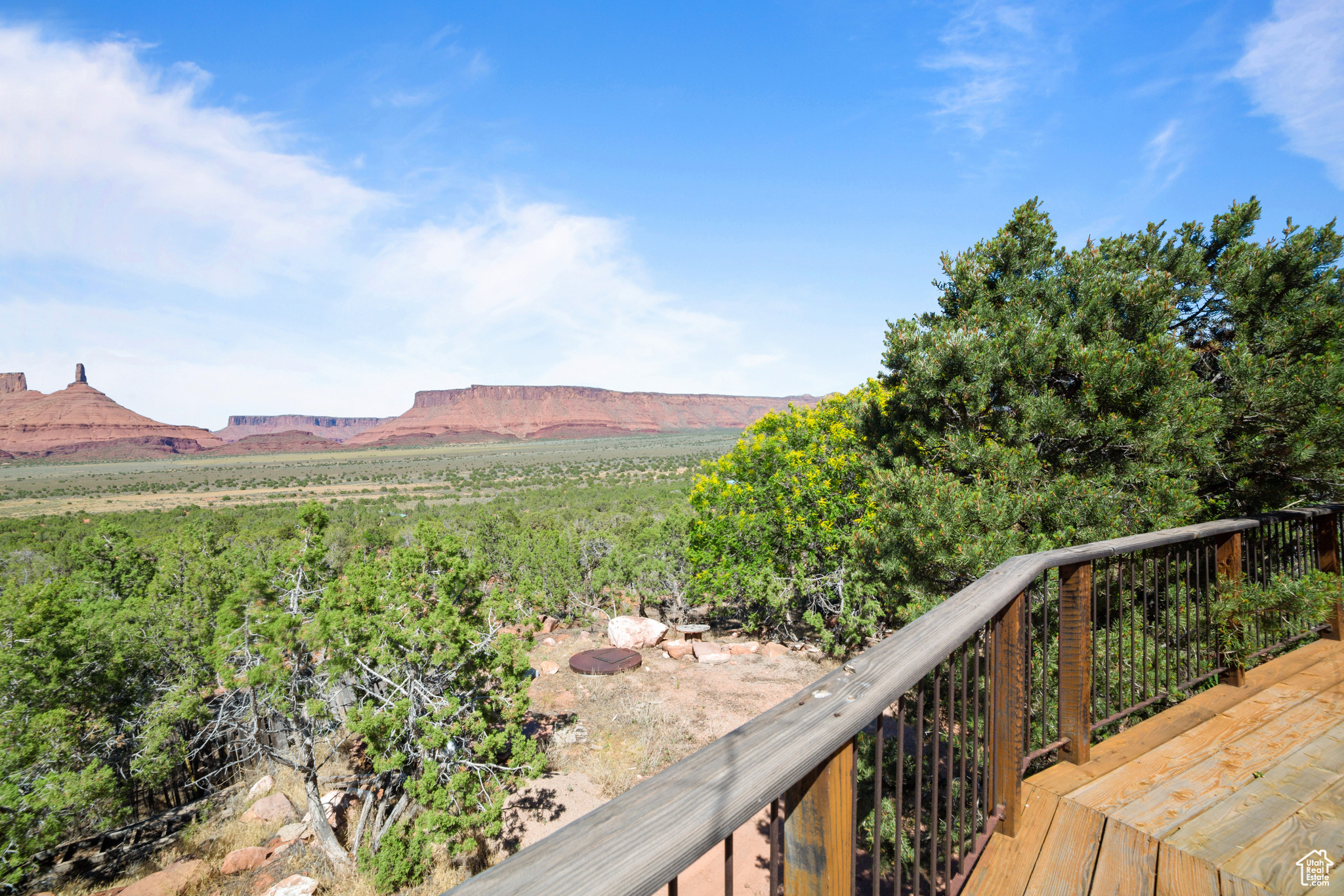 RIVER RANCHOS - Residential