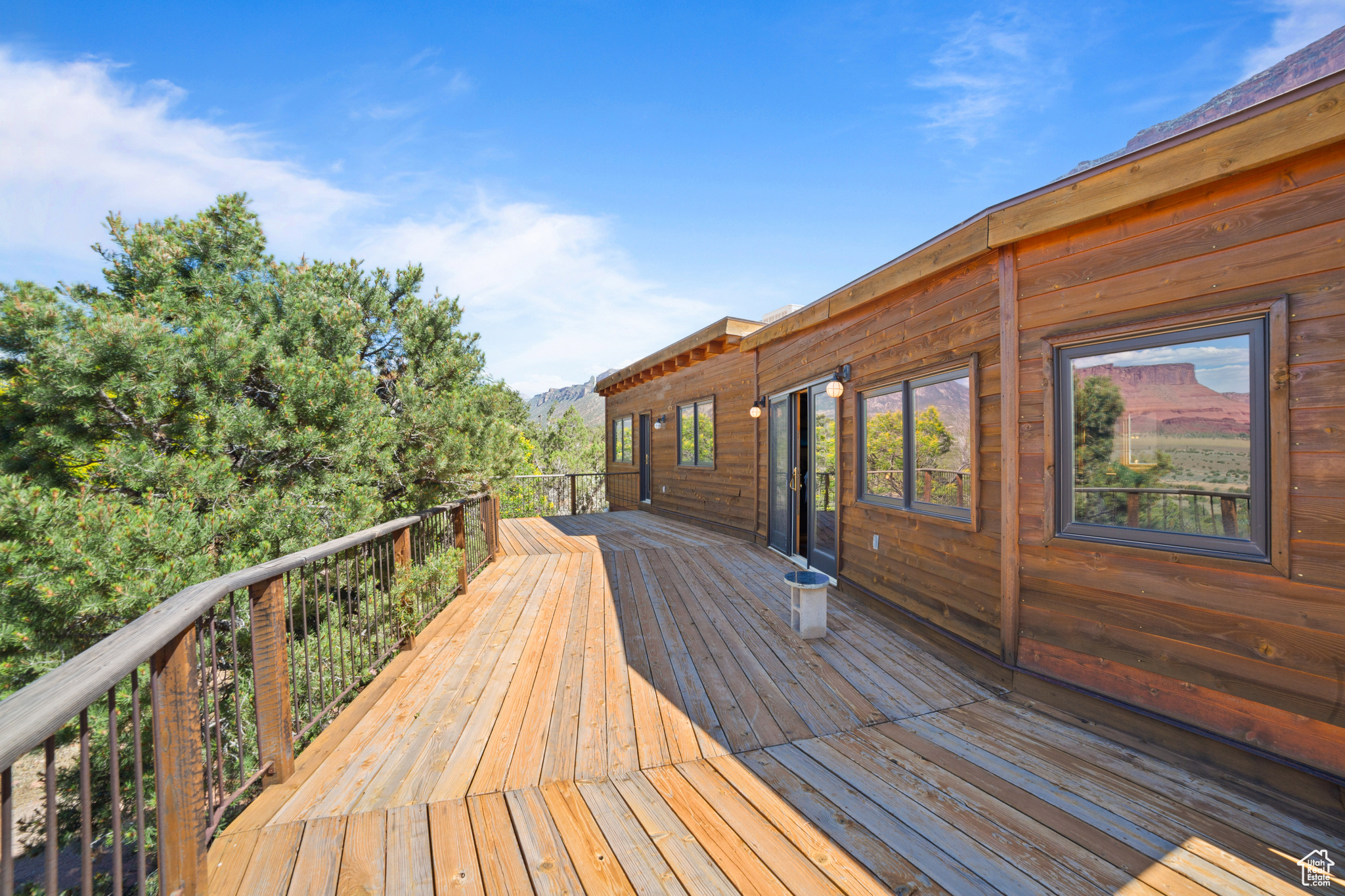 RIVER RANCHOS - Residential