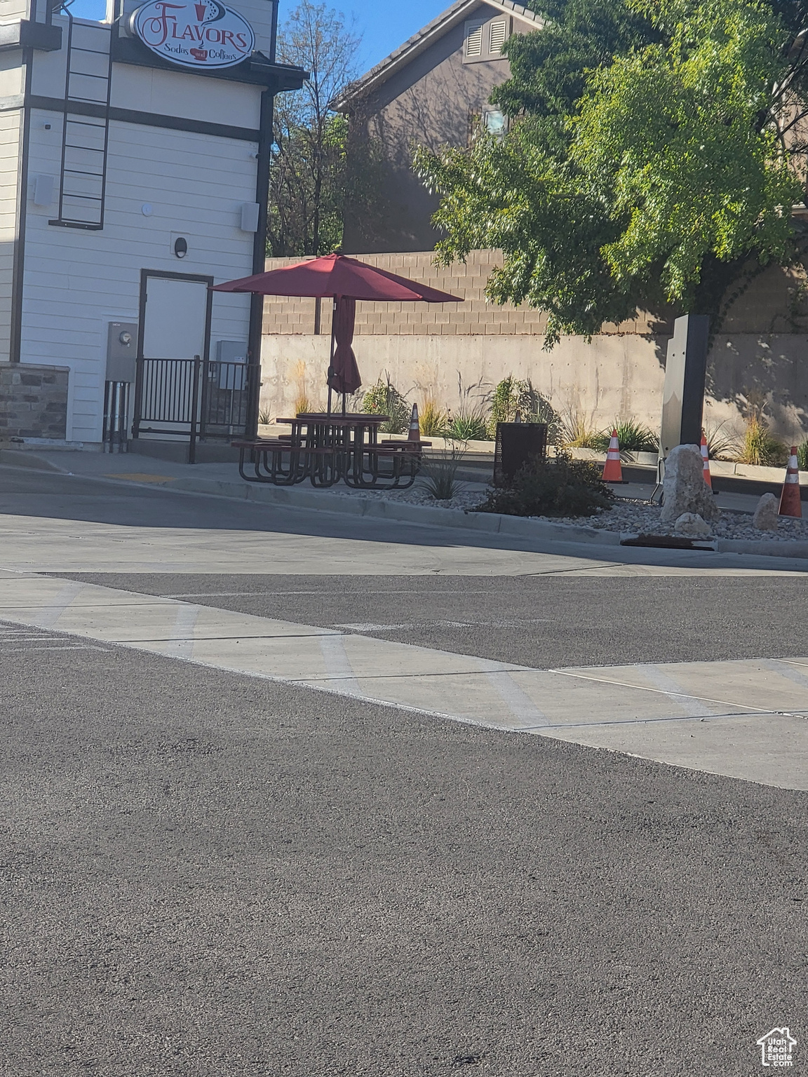 HAWKES - Commercial Sale