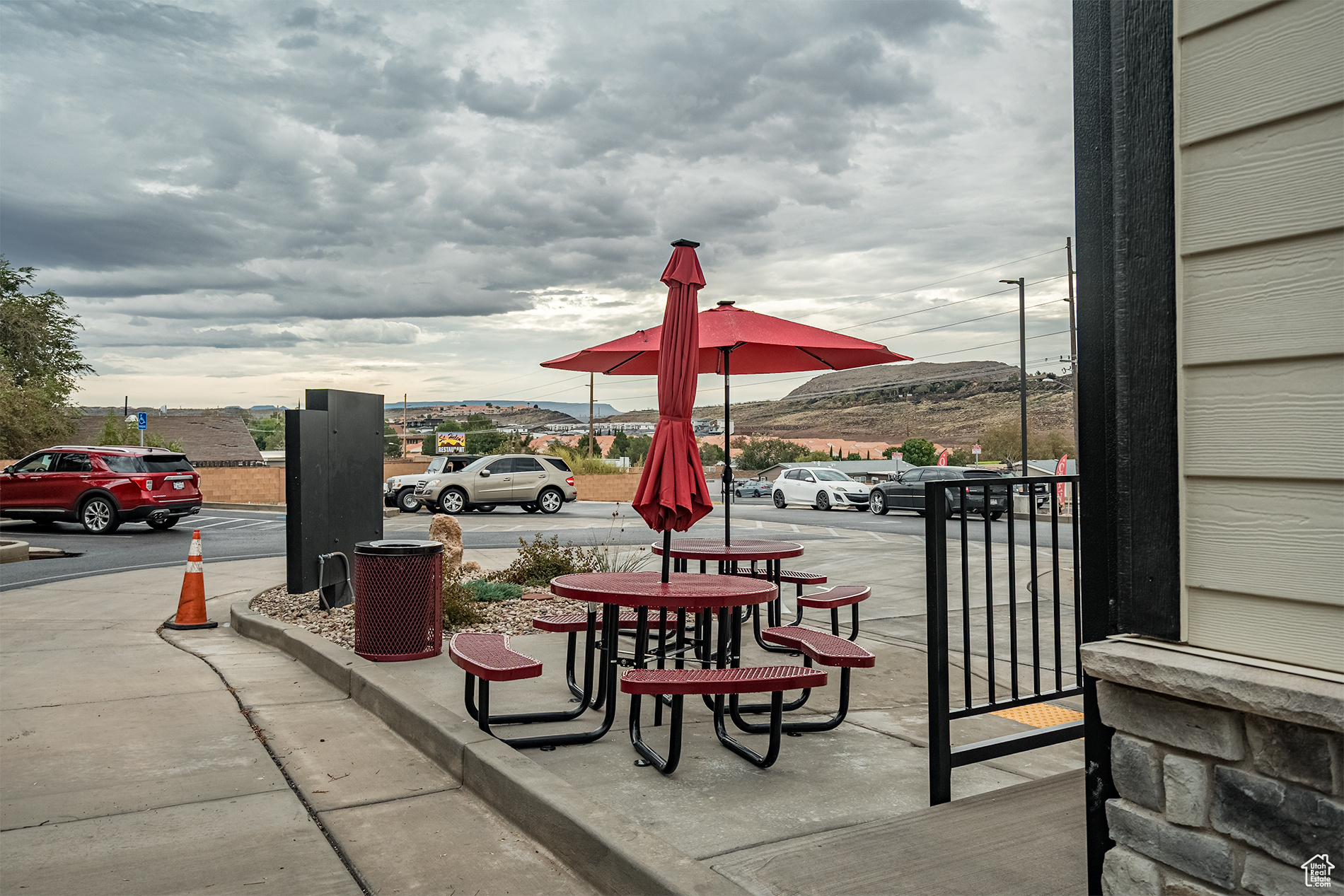 HAWKES - Commercial Sale