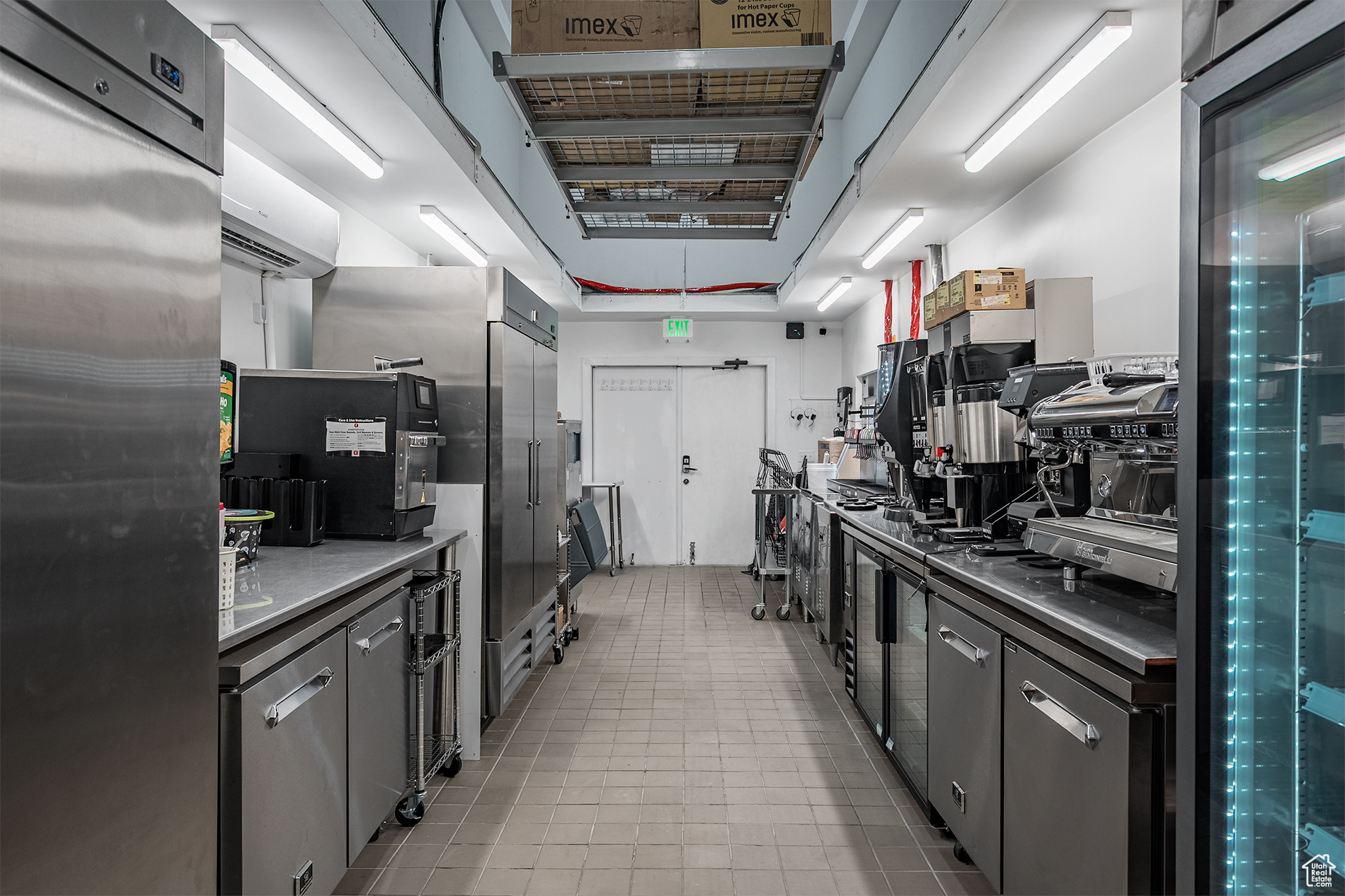 HAWKES - Commercial Sale