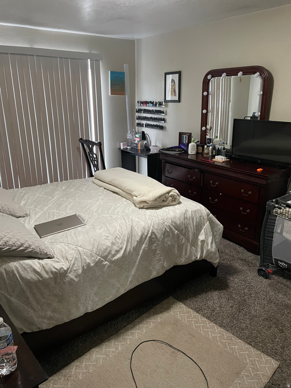 WOODSIDE - Residential