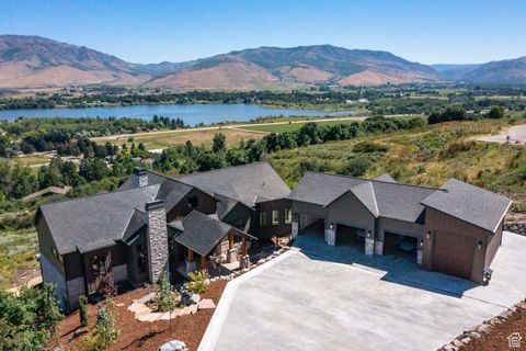 MLS: 2054786